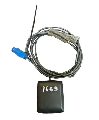 Renault Megane II Aerial GPS antenna 8200729456