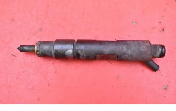 Volkswagen Transporter - Caravelle T4 Fuel injector 074130201L