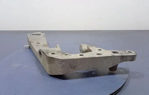 BMW X4 F26 Gearbox mounting bracket 8486998