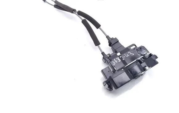 Chevrolet Captiva Rear door lock