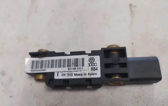 Audi A4 S4 B6 8E 8H Airbag deployment crash/impact sensor 8E0959643E