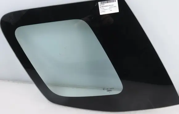 Suzuki Ignis Rear side window 