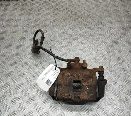 Mitsubishi L200 Front brake caliper 4605A201