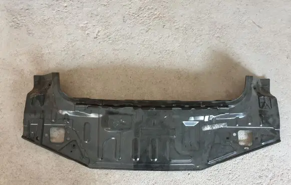 Nissan Primera Rear bodywork 79110A