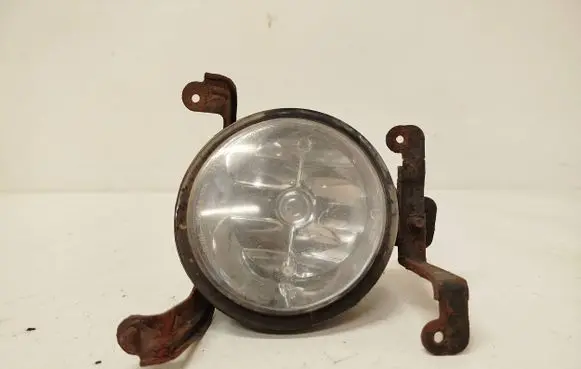 Hyundai Matrix Front fog light E130875