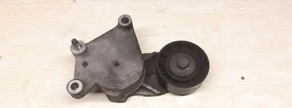 Peugeot 3008 I Generator/alternator belt tensioner 325809