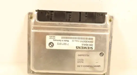 BMW 5 E60 E61 Engine control unit/module ECU 7527072