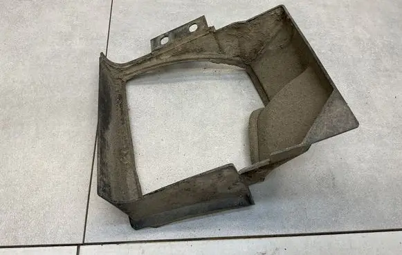 Nissan Pulsar Intercooler air channel guide 