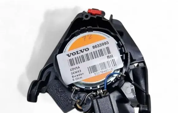 Volvo V70 Parcel shelf speaker 8633993