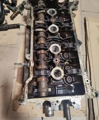 Engine head