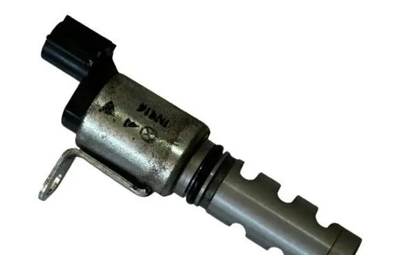 Toyota Auris E180 Camshaft vanos timing valve 