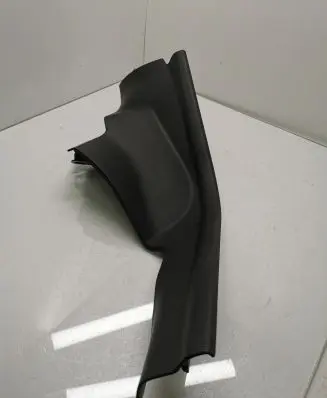 BMW X4 G02 Rear sill trim cover 7398007