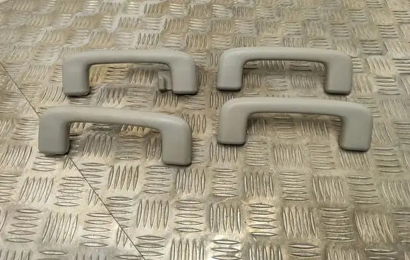 Citroen C4 Aircross A set of handles for the ceiling 