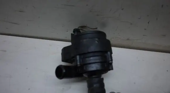 Mercedes-Benz E W211 Electric auxiliary coolant/water pump A2118350364