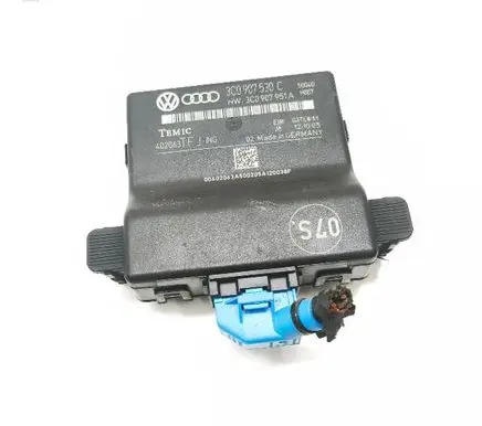 Volkswagen PASSAT B6 Gateway control module 3C0907530C 3C0907951A