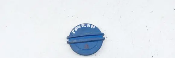 Volkswagen Touran I Coolant expansion tank/reservoir cap 3B0121321
