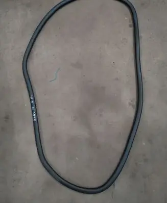 Seat Exeo (3R) Rear door rubber seal (on body) 