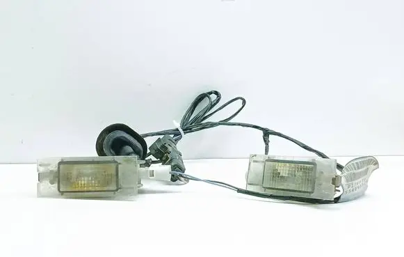Renault Vel Satis Number plate light 7700796163
