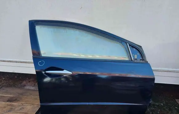 Honda Civic Front door