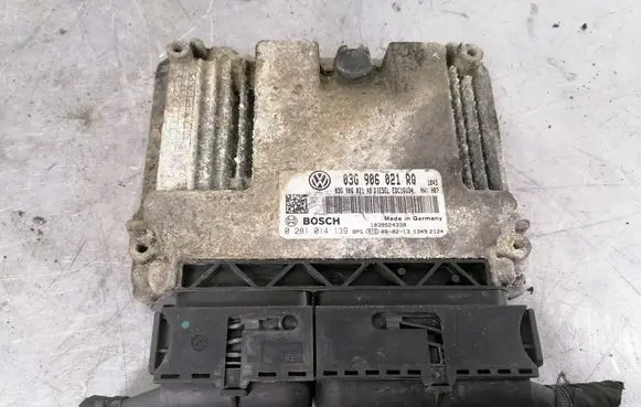 Volkswagen PASSAT B6 Engine control unit/module 03G906021RQ 0281014139