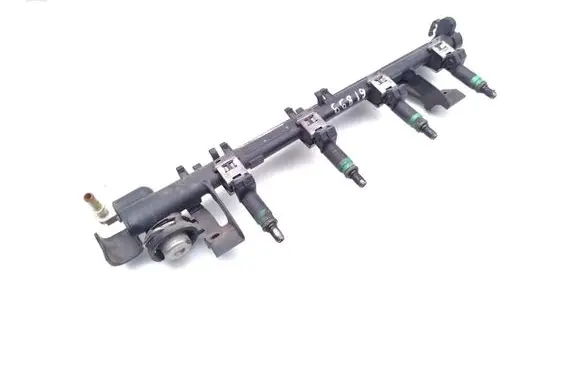 Volvo C30 Fuel injectors set 98MFBC 5M5G9H487BB