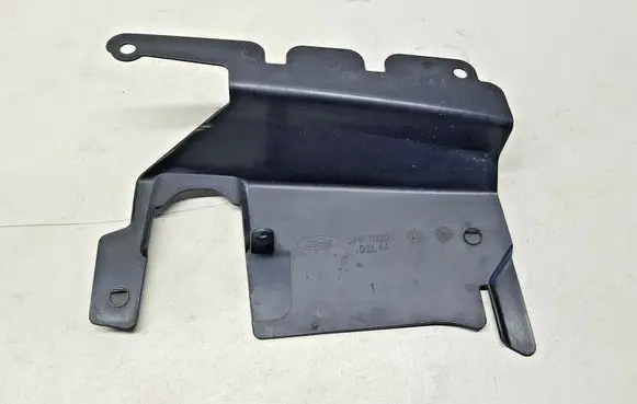 Ford Focus Front sill trim cover 8M519F721AA