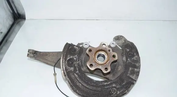 BMW 5 G30 G31 G38 Front wheel hub 6884385 31206884385 33406899175