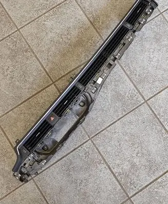 Audi A5 Dash center air vent grill 8W1820902 8W1820902D