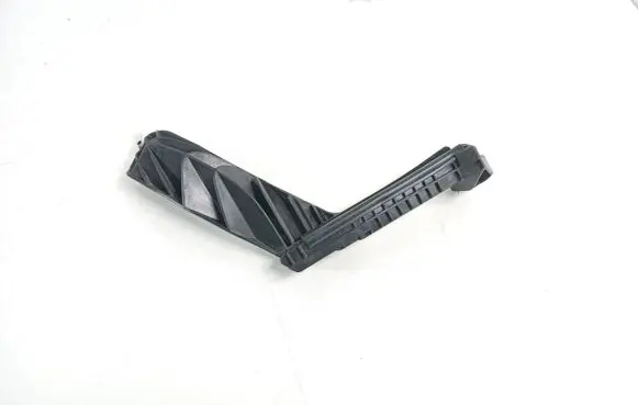 Peugeot 2008 I Rear door windshield rail 9673361380