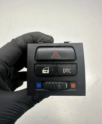 BMW 3 E90 E91 Hazard light switch 6131694565201 61316945652 6945652