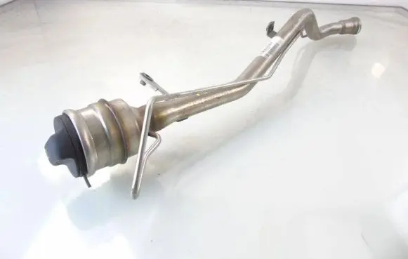 Fuel tank filler neck pipe