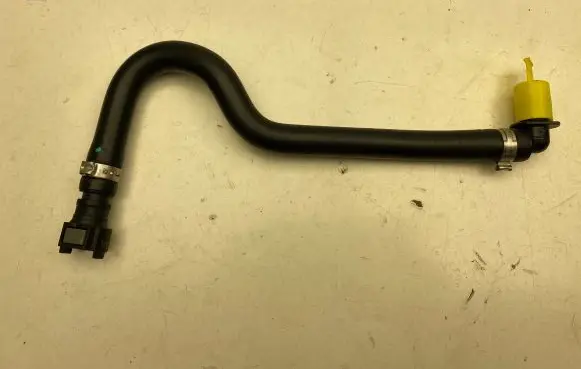 Audi Q7 4M Intercooler hose/pipe 4M0611931AE