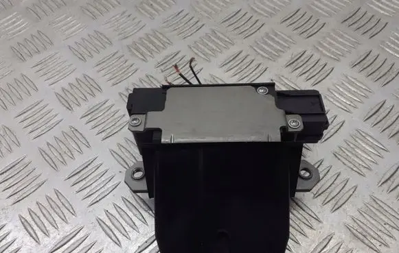 Ford Focus Tailgate exterior lock 3M51-R442A66-AP