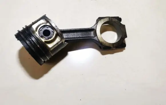 Alfa Romeo 156 Piston with connecting rod