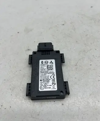 Renault Captur II Blind spot module 284N06343R 20240911 28836850X