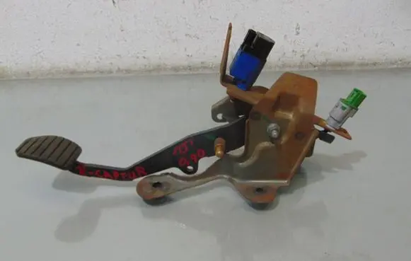 Clutch pedal
