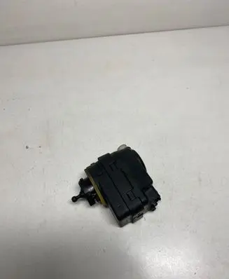 Peugeot 607 Headlight level adjustment motor 