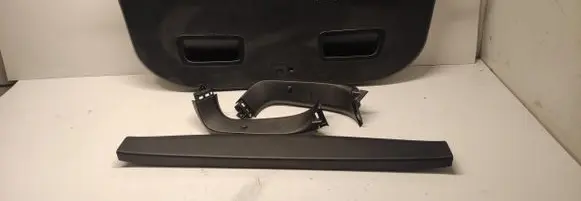 Hyundai ix20 Tailgate/trunk upper cover trim 81750-1K000