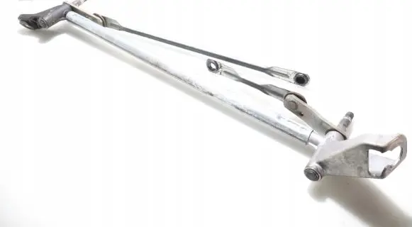 Mercedes-Benz CLA C118 X118 Front wiper linkage 