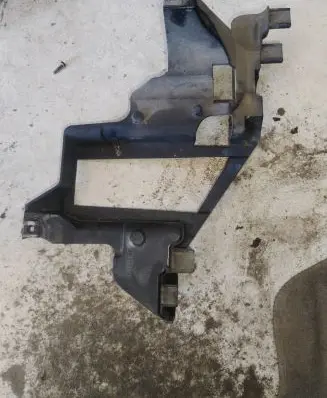 BMW X5 E53 Headlight/headlamp mounting bracket 224568