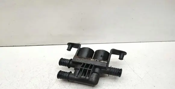 BMW X5 E70 Coolant heater control valve 6910544 64116910544