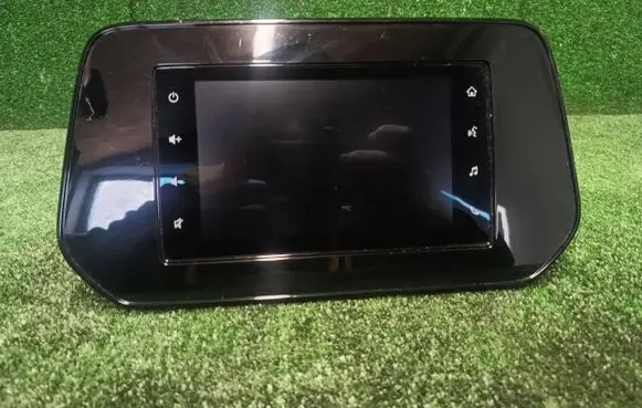 Suzuki SX4 S-Cross Radio/CD/DVD/GPS head unit 3A102-63T30