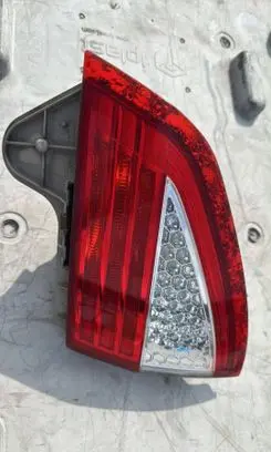 Ford Mondeo MK IV Tailgate rear/tail lights 7S7113A602A