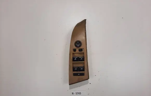 BMW 5 E60 E61 Electric window control switch 6939095