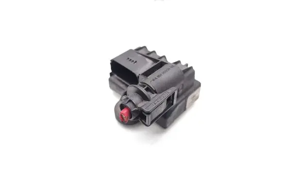Mercedes-Benz C W205 Glow plug pre-heat relay A6519003103 51299070D