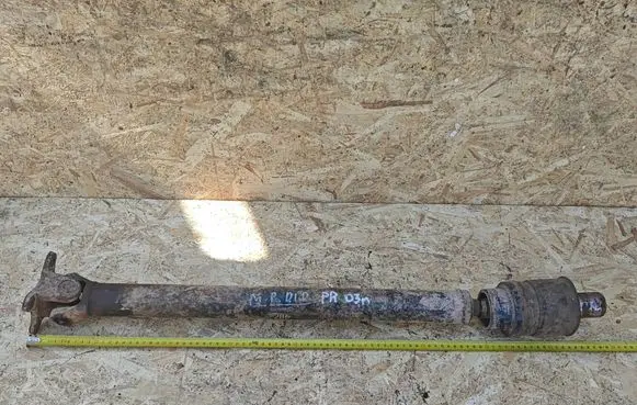 Mitsubishi Pajero Front prop shaft
