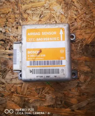 Audi A4 S4 B5 8D Airbag control unit/module 8A0959655C 0285001038