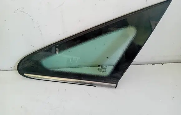 Opel Zafira B Front door vent window glass four-door DOT24AS2M19 E000255 43R007951