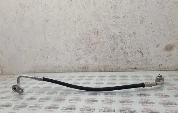 Audi Q7 4L Air conditioning (A/C) pipe/hose 4L0820739