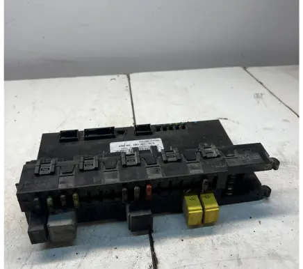Mercedes-Benz C W203 Comfort/convenience module 2035453201 5DK00848612